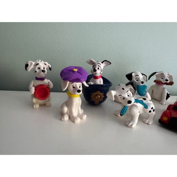 Disney 101 Dalmatians Dogs Vintage 1996 PVC Figurine Toys Cake Toppers- Lot of 8 - Picture 3 of 7
